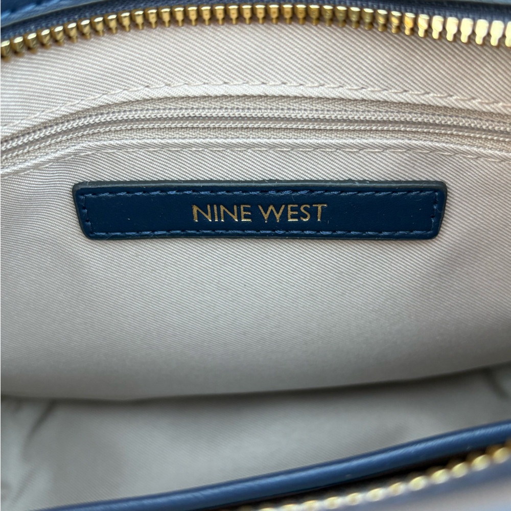 NWOT Nine West Nalini Medium Swing Blue Crossbody Bag | w/ Credit Card Holder | - Picture 11 of 16